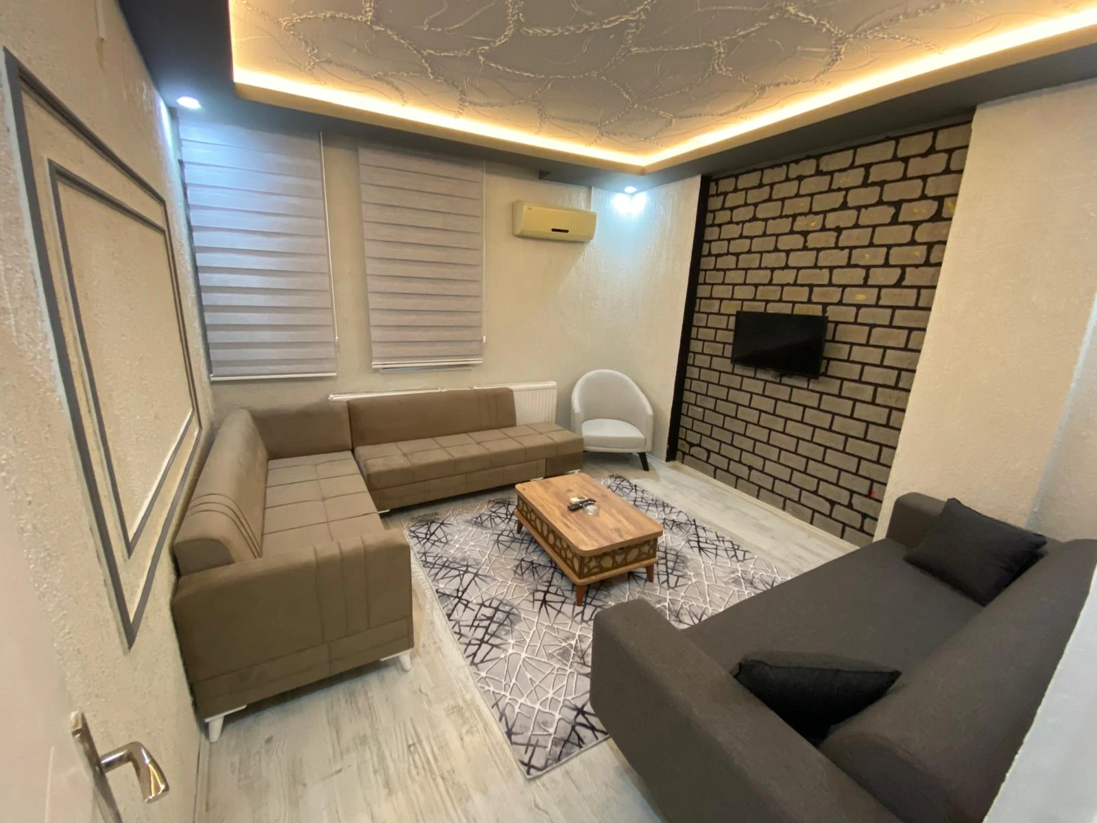 Suit 3 - Poyraz Suit 3